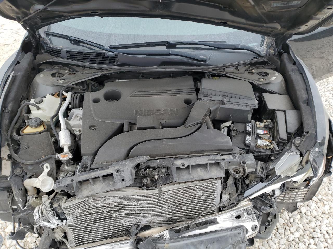 2016 Nissan Altima - Image 11