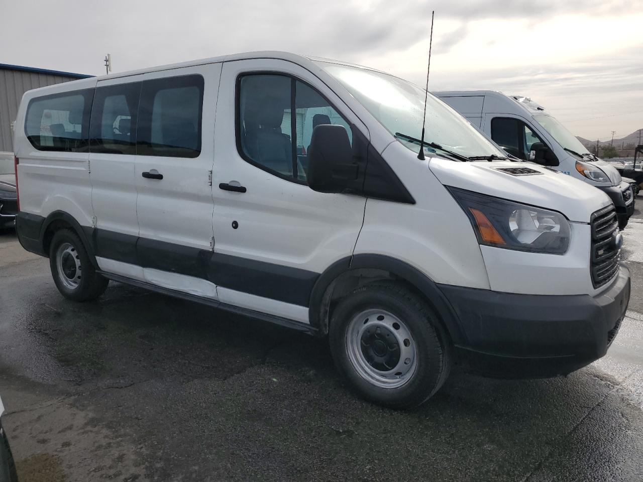 VIN 1FMZK1ZM7GKA95471 2016 FORD TRANSIT no.4