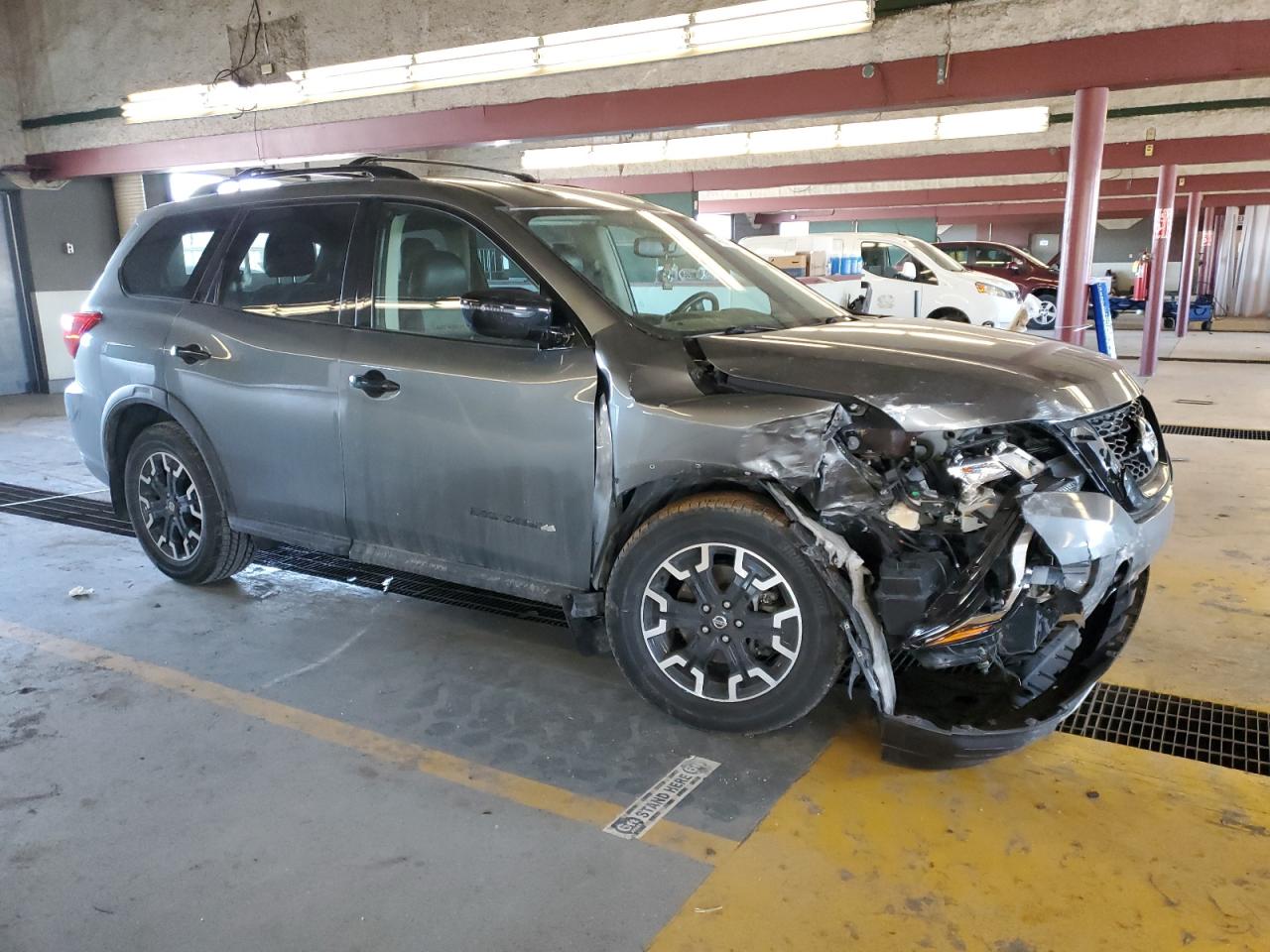 2020 Nissan Pathfinder - Image 4