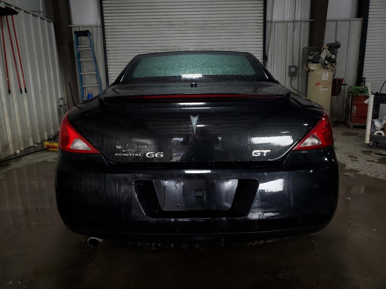 2009 Pontiac G6 - Image 6