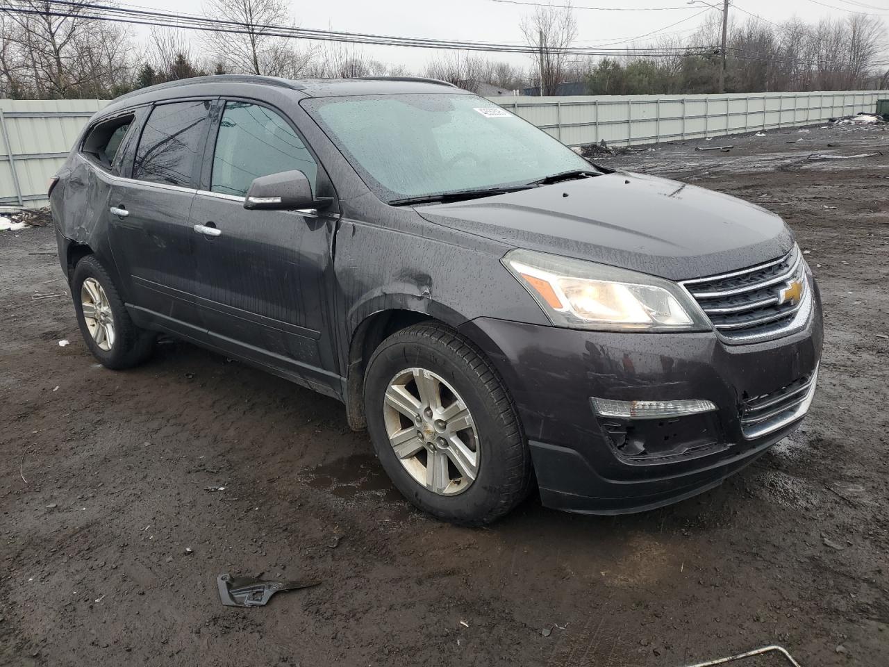 2013 Chevrolet Traverse - Image 4