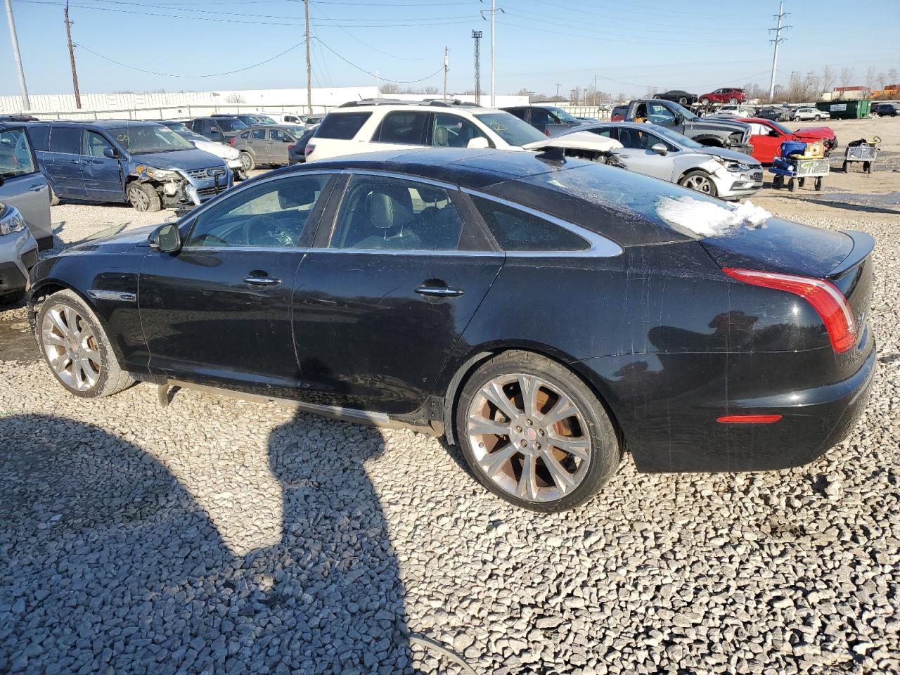 2015 Jaguar XJ - Image 2