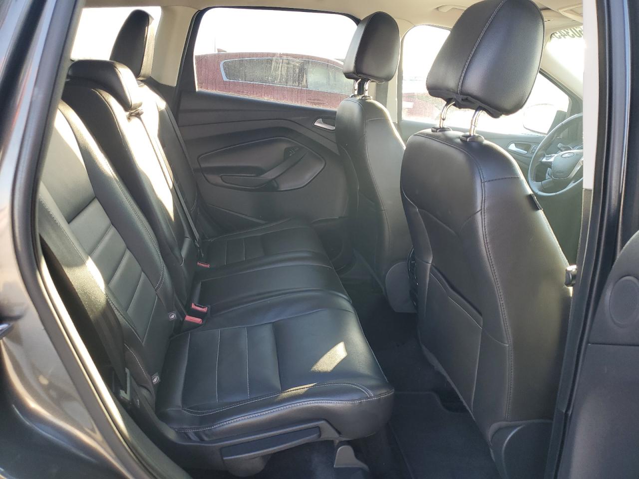 2015 Ford Escape - Image 11
