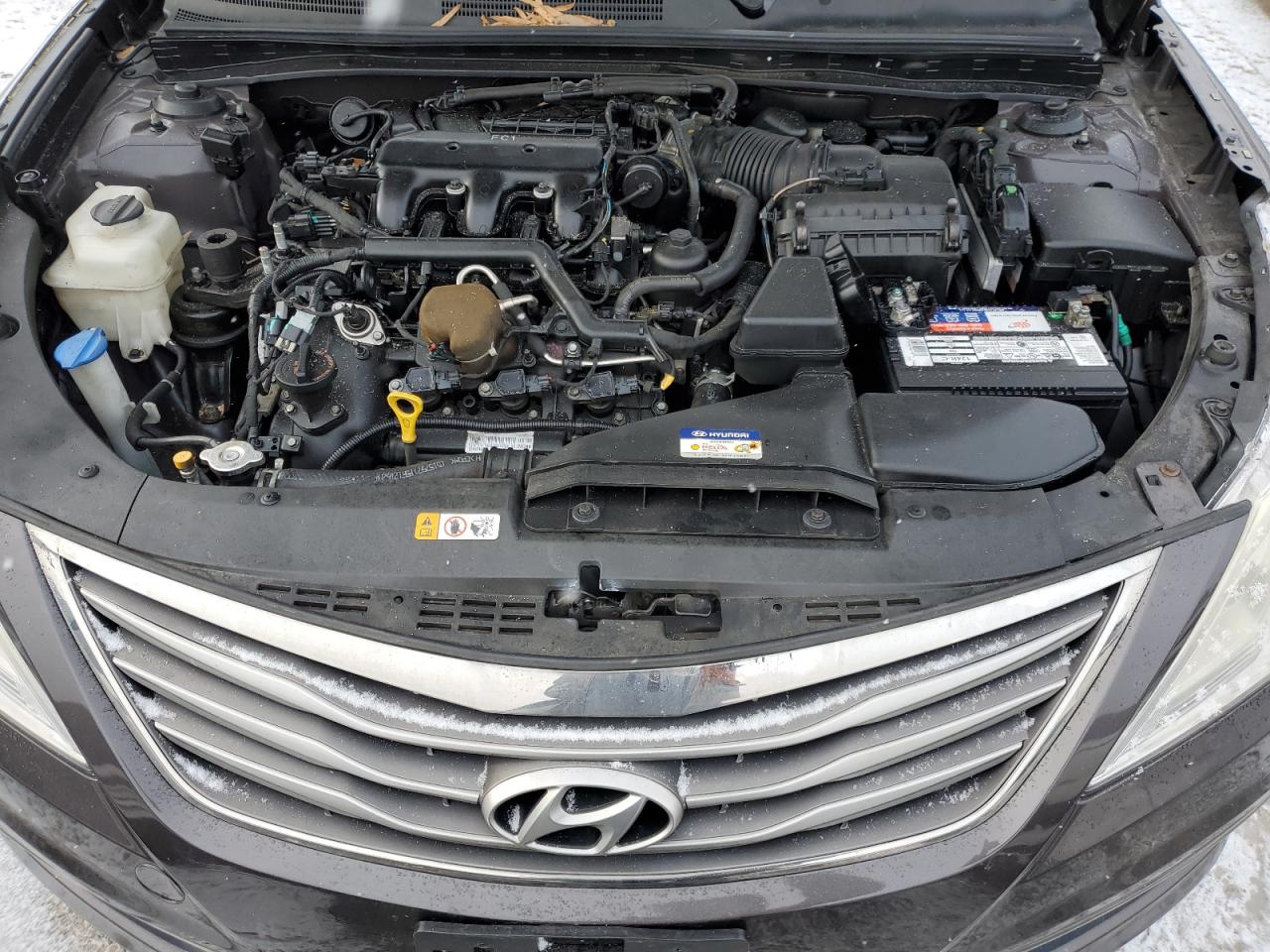 2016 Hyundai Azera - Image 11