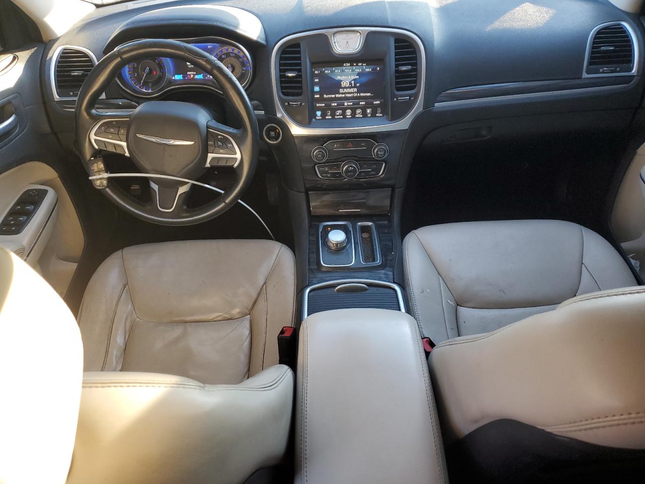 2015 Chrysler 300 - Image 8
