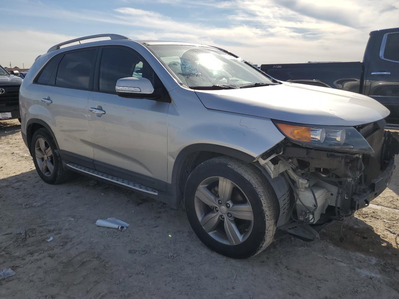 2012 Kia Sorento - Image 4