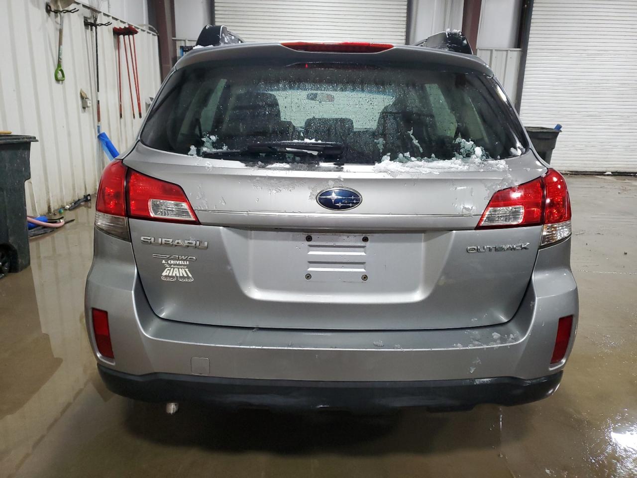 2011 Subaru Outback - Image 6