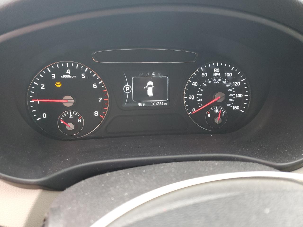 2016 Kia Sorento - Image 9