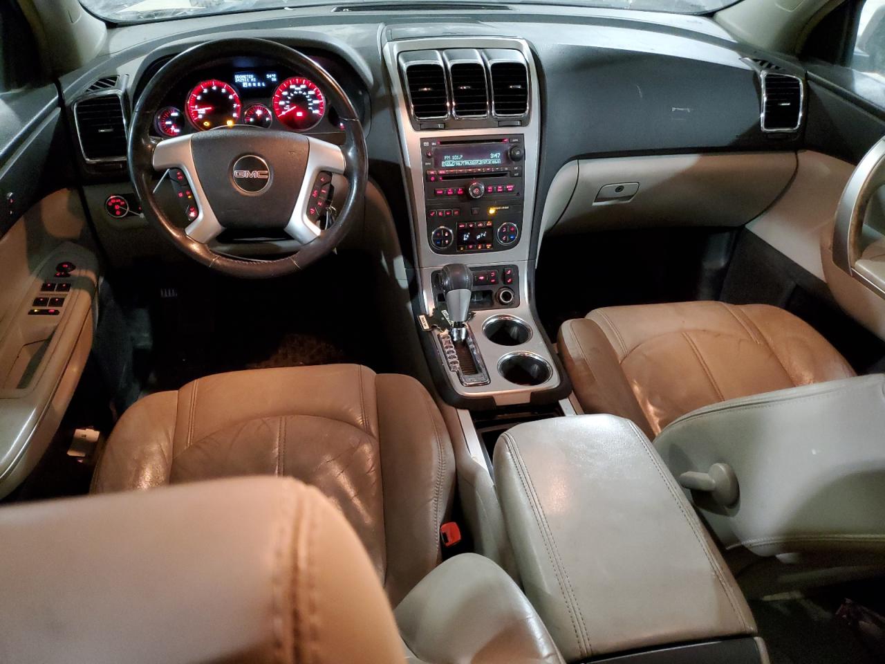 2009 GMC Acadia - Image 8