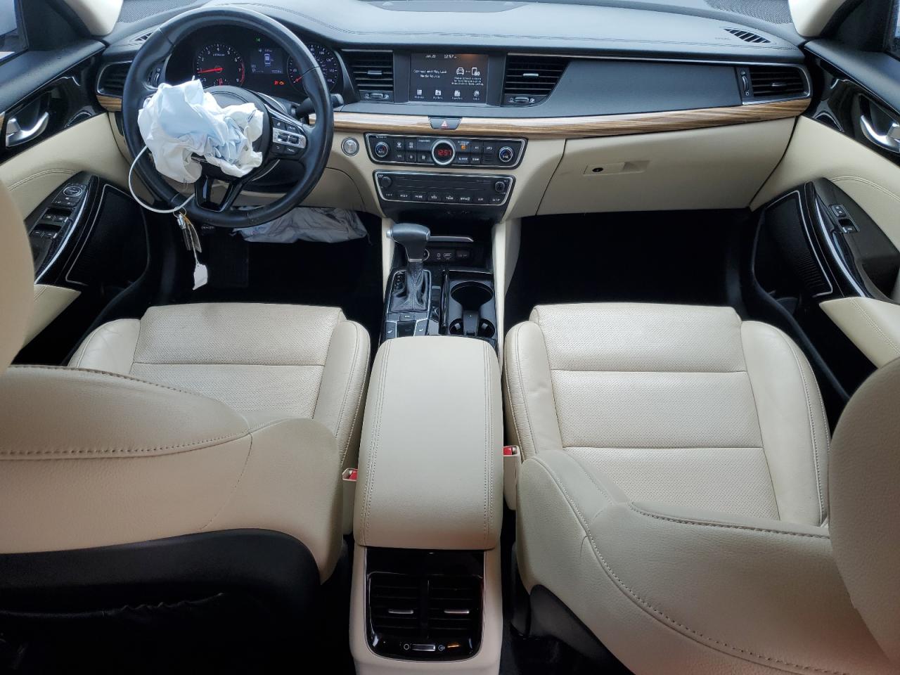 2018 Kia Cadenza - Image 8