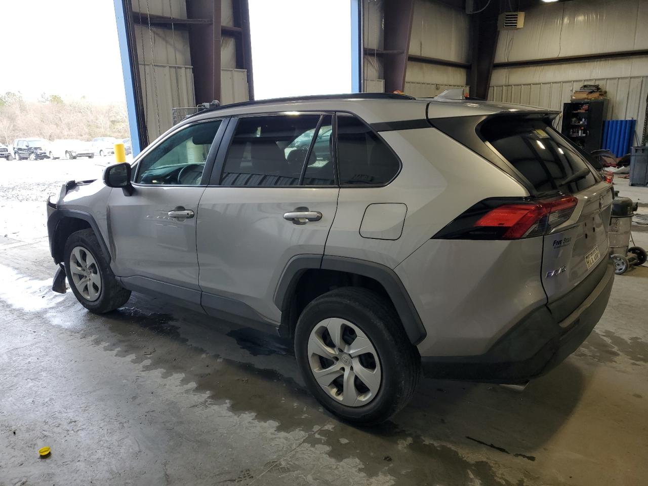 2019 Toyota RAV 4 - Image 2