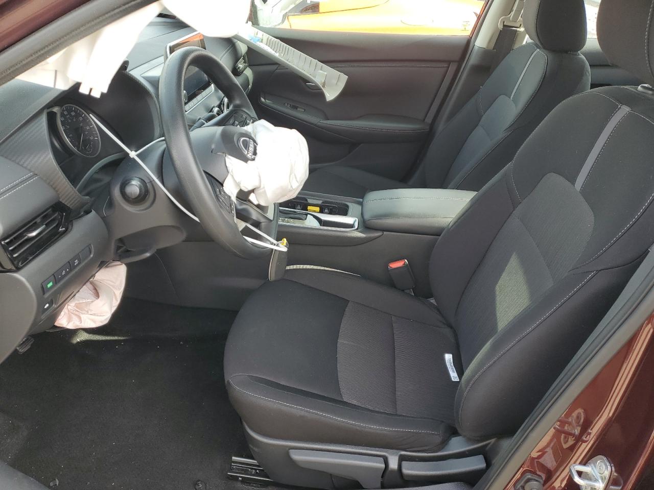 2024 Nissan Sentra - Image 7