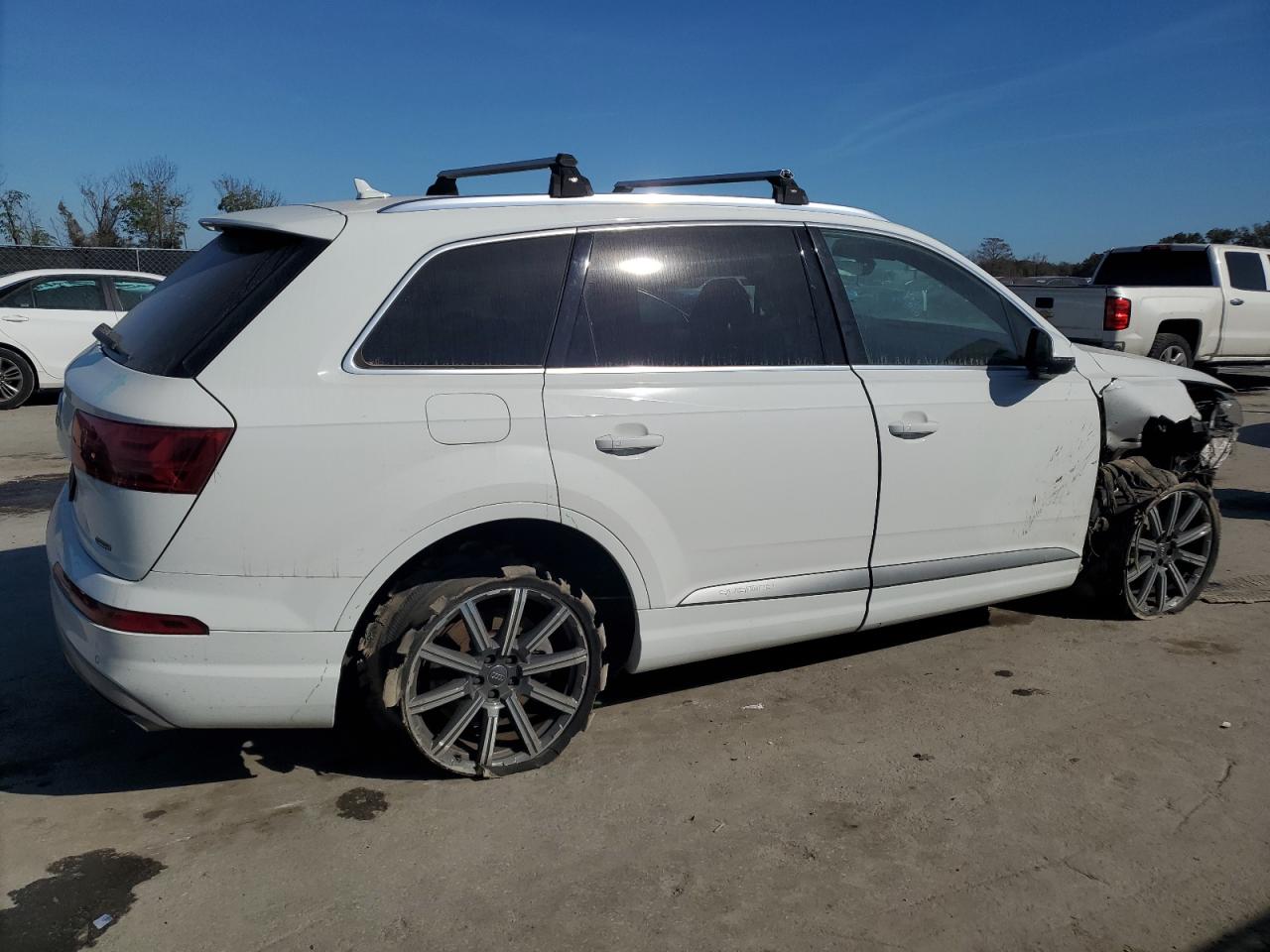 2017 Audi Q7 - Image 3
