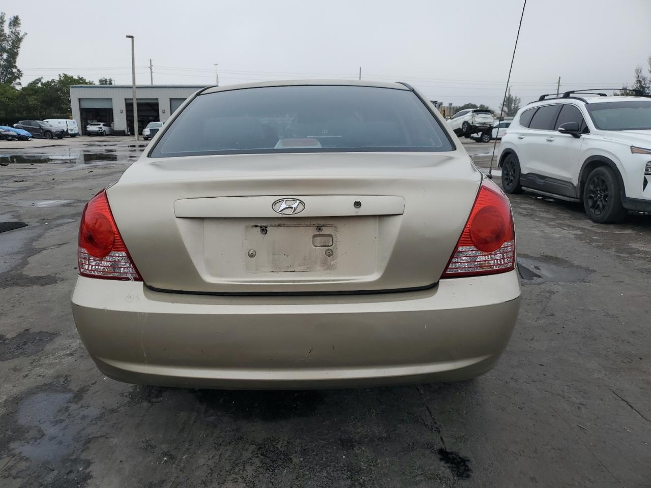 2006 Hyundai Elantra - Image 6
