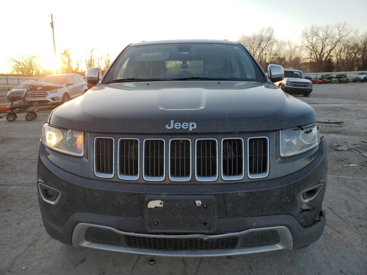 2014 Jeep Grand Cherokee - Image 5