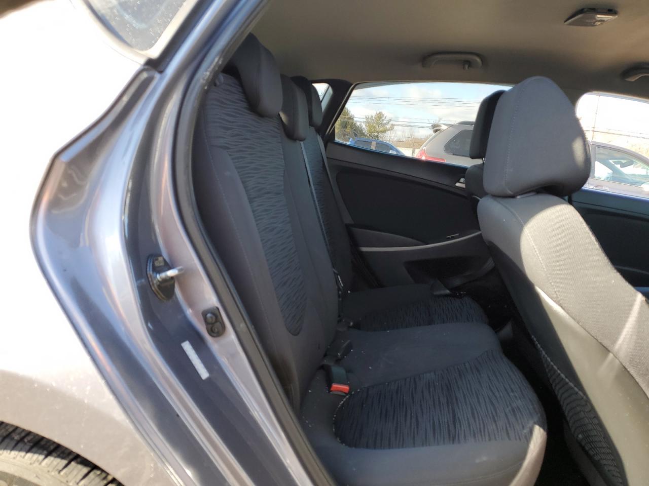 2016 Hyundai Accent - Image 10