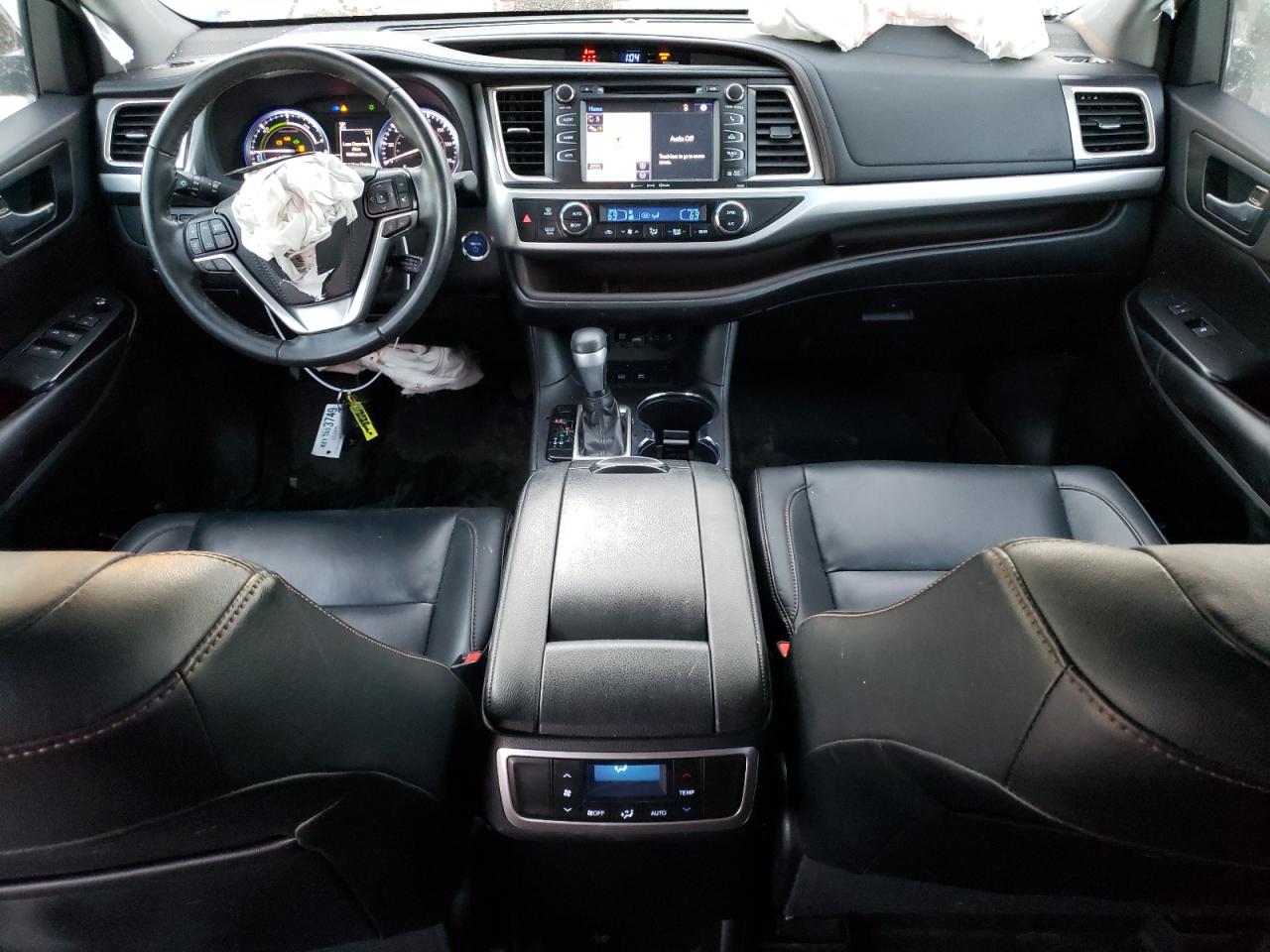 2019 Toyota Highlander - Image 8
