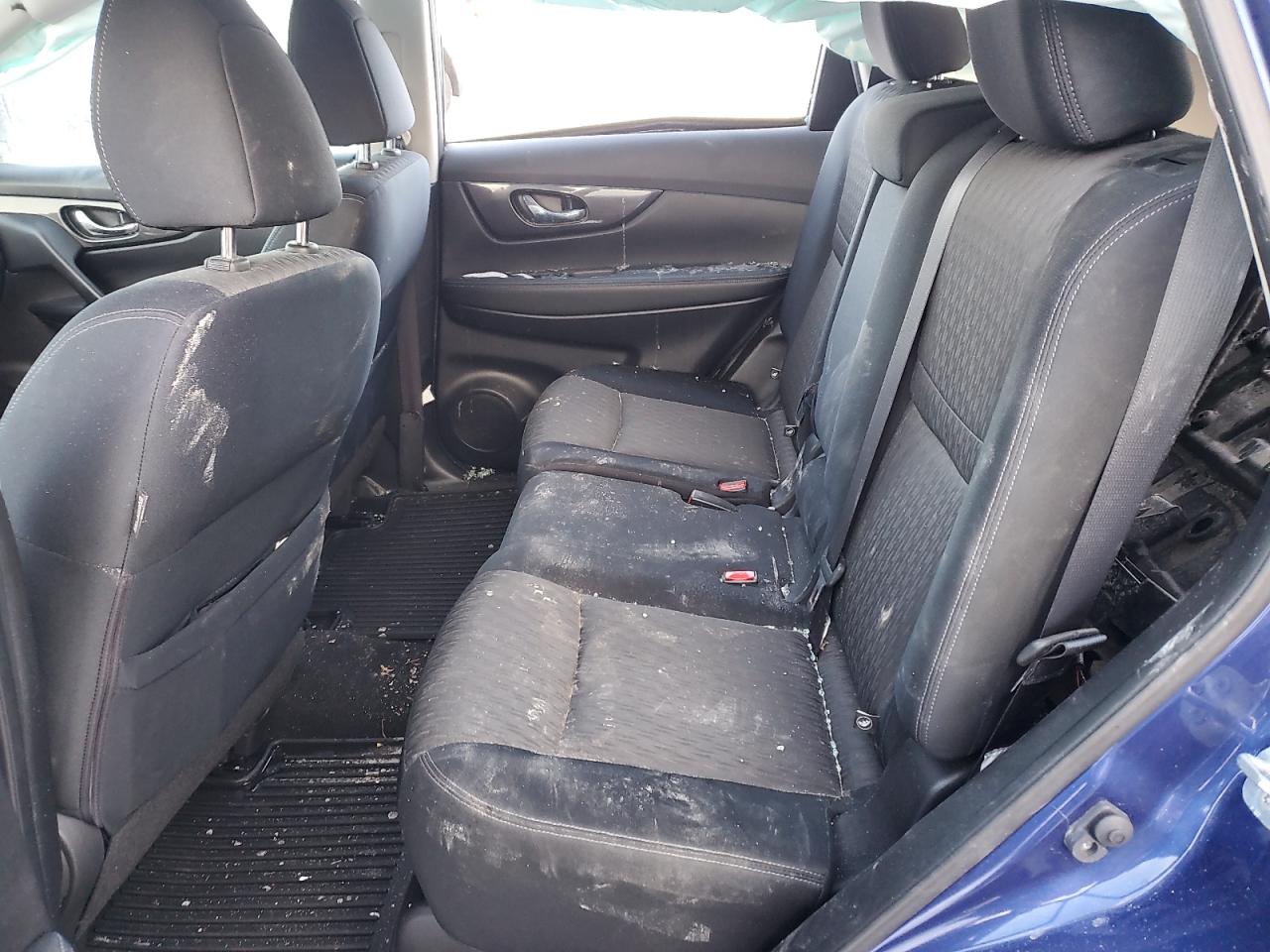 2017 Nissan Rogue - Image 11