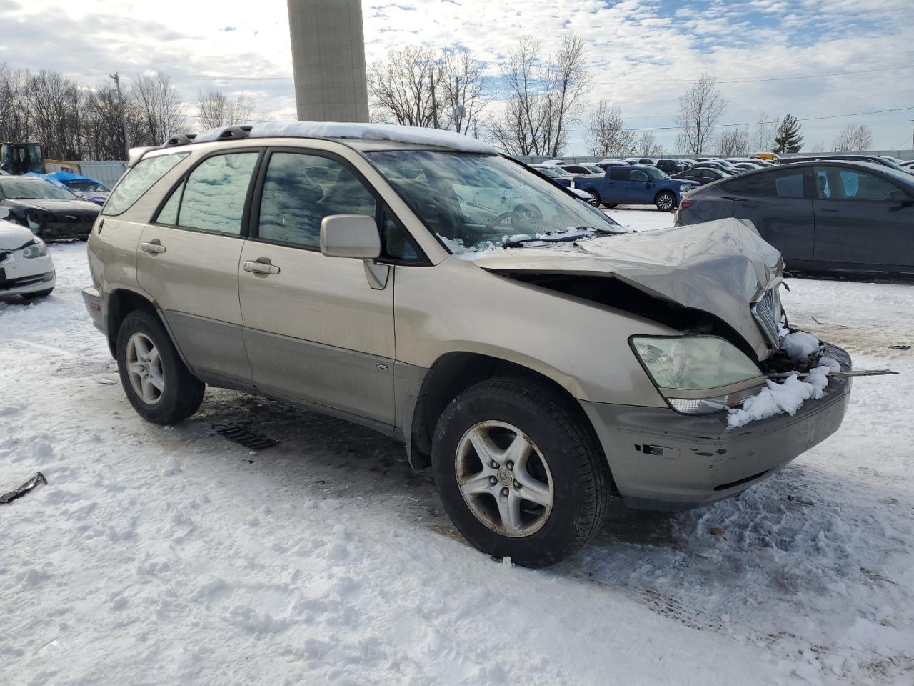 2001 Lexus RX - Image 4