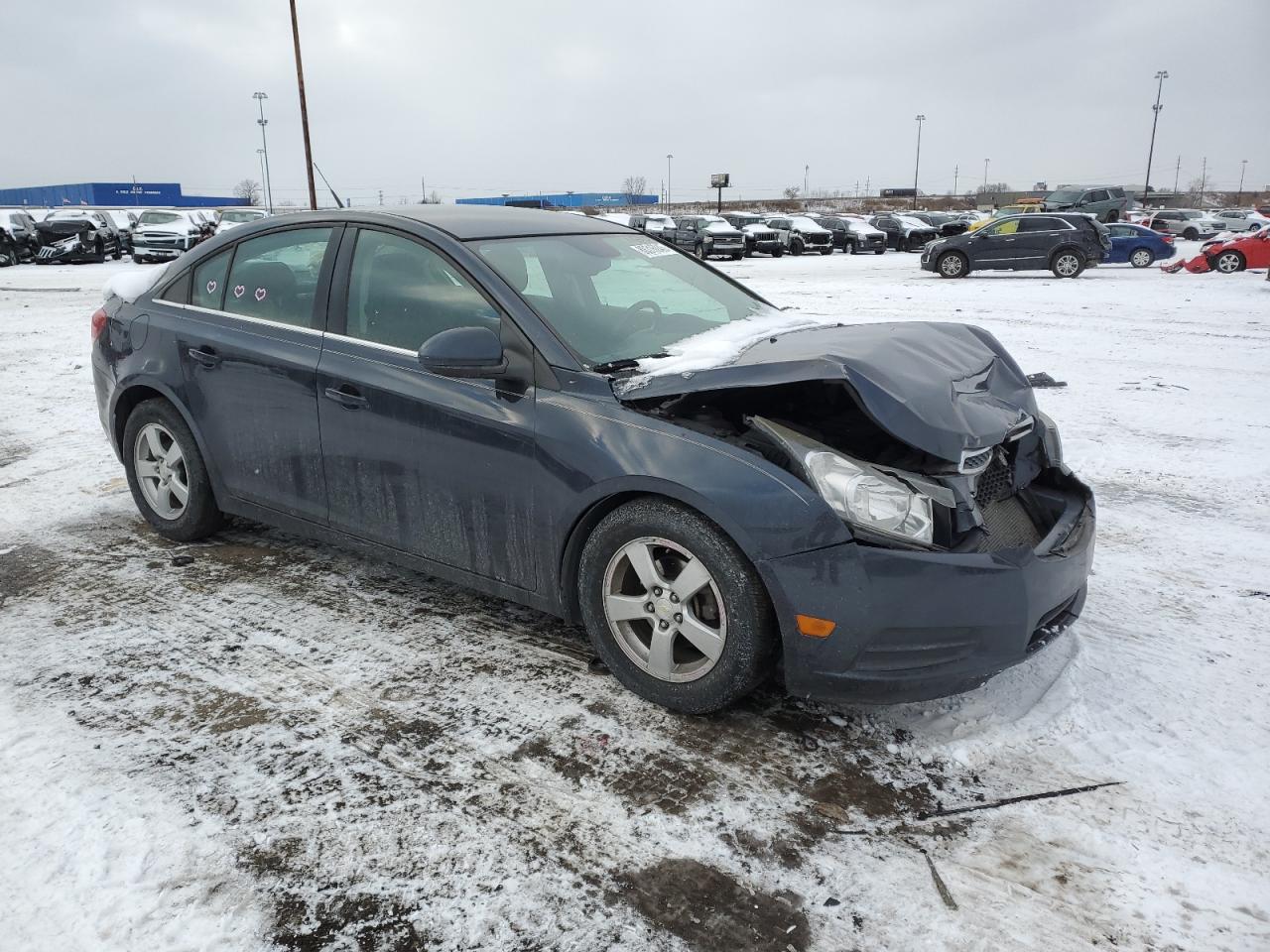 VIN 1G1PC5SB8E7411297 2014 CHEVROLET CRUZE no.4