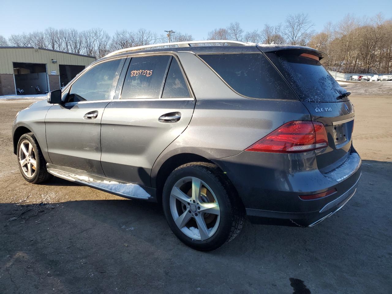 2016 Mercedes-Benz GLE - Image 2