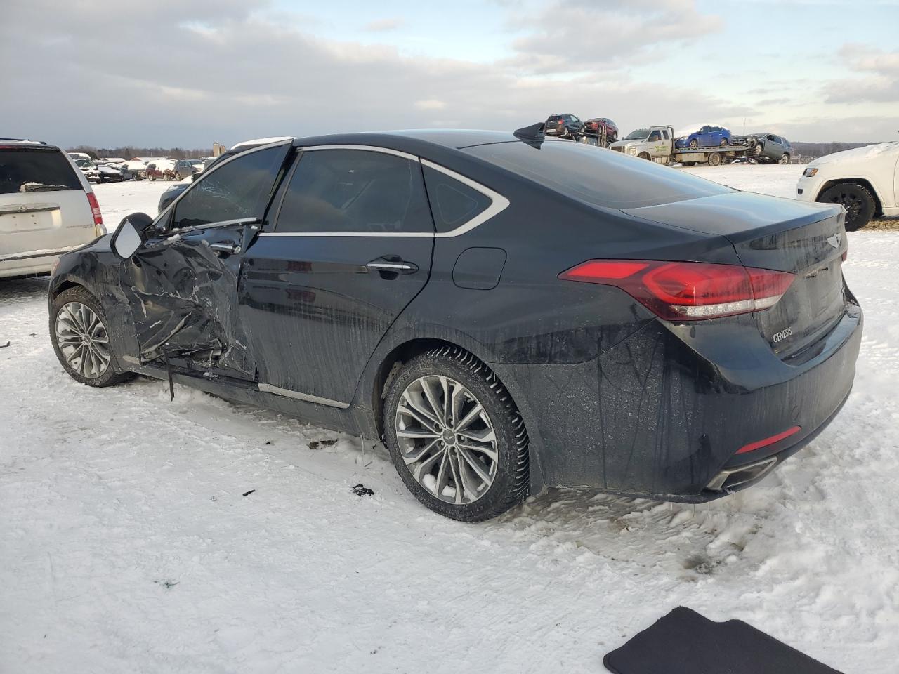 2016 Hyundai Genesis - Image 2