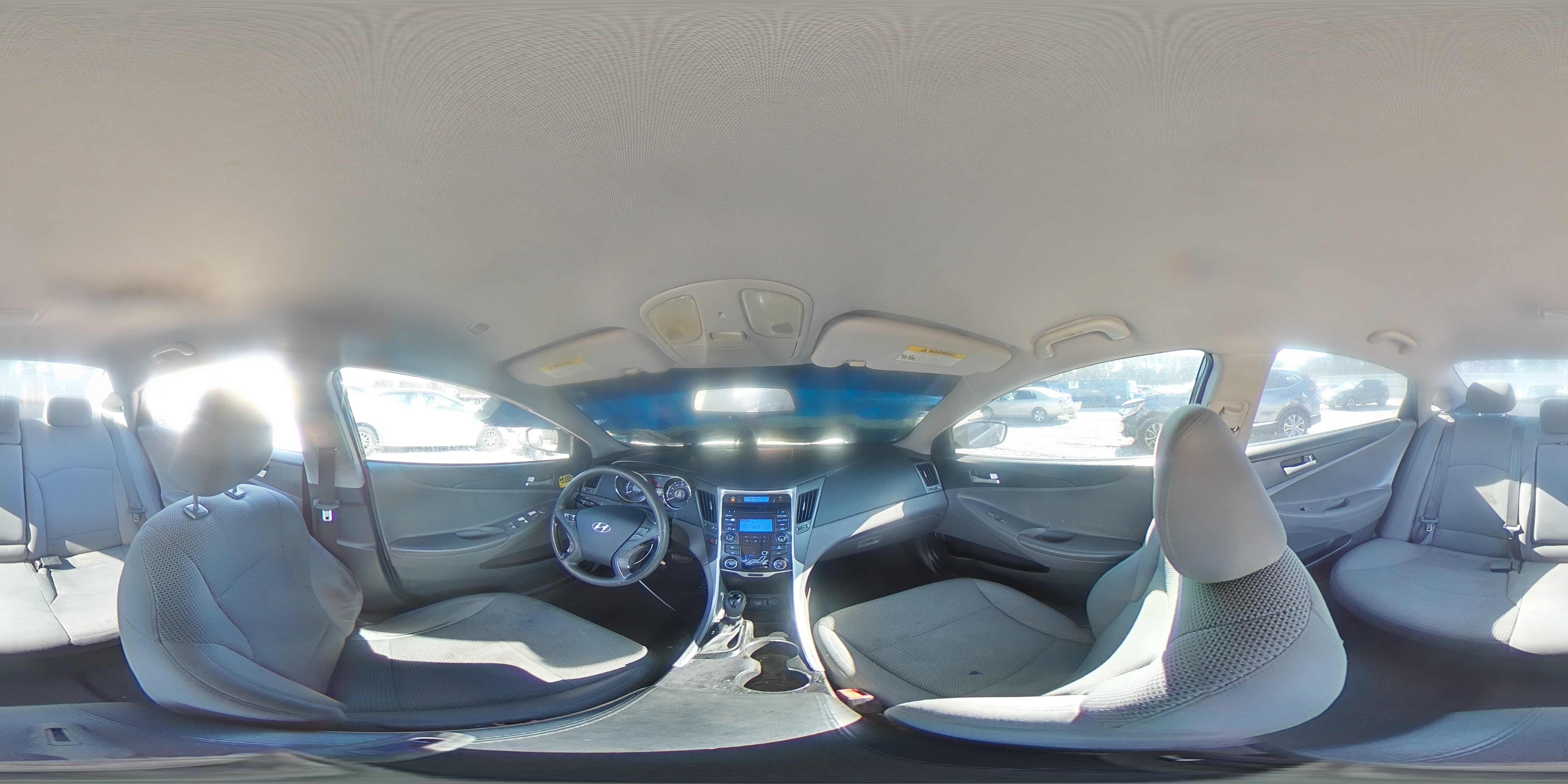 2013 Hyundai Sonata - Image 14