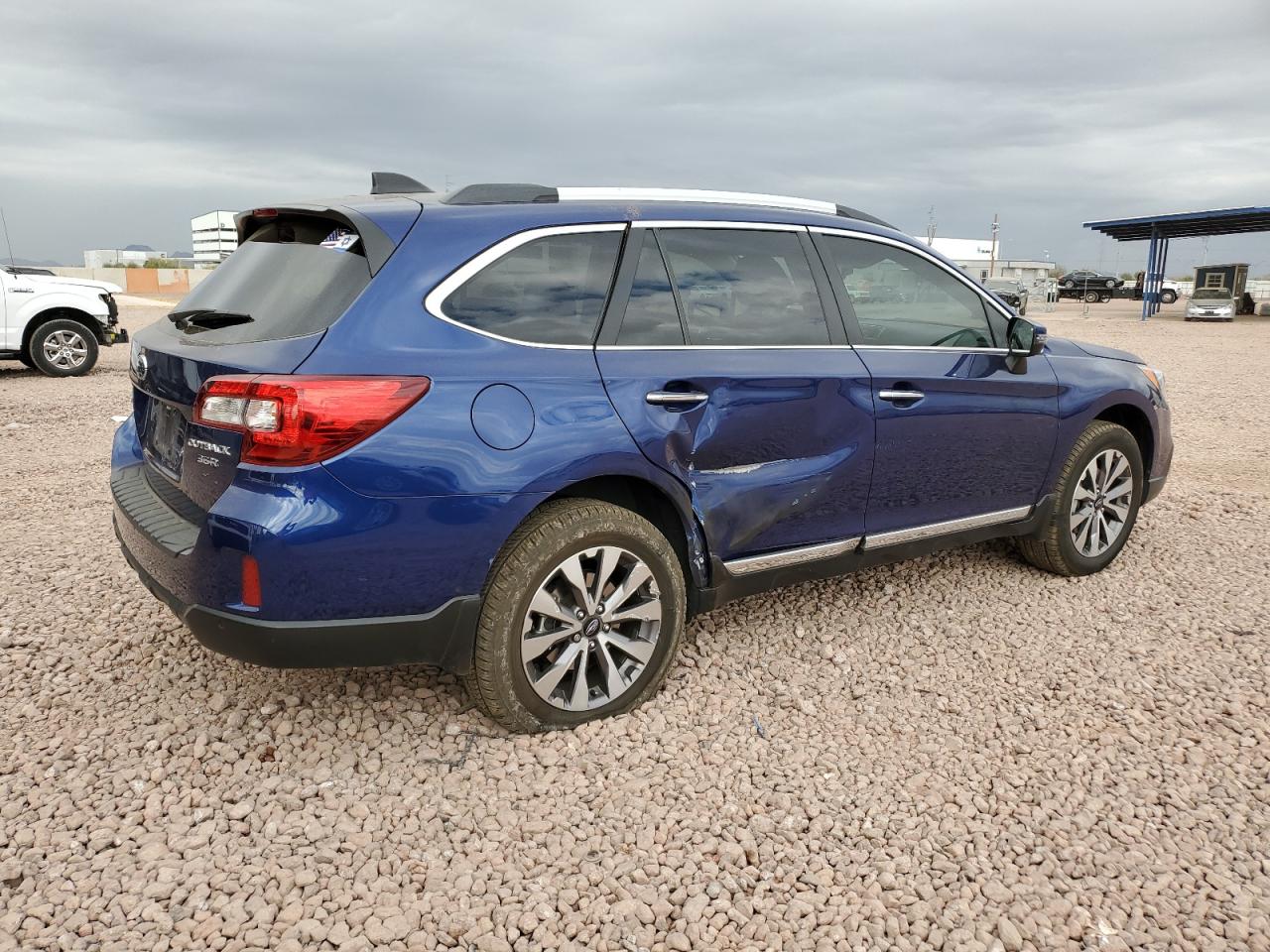 2017 Subaru Outback - Image 3