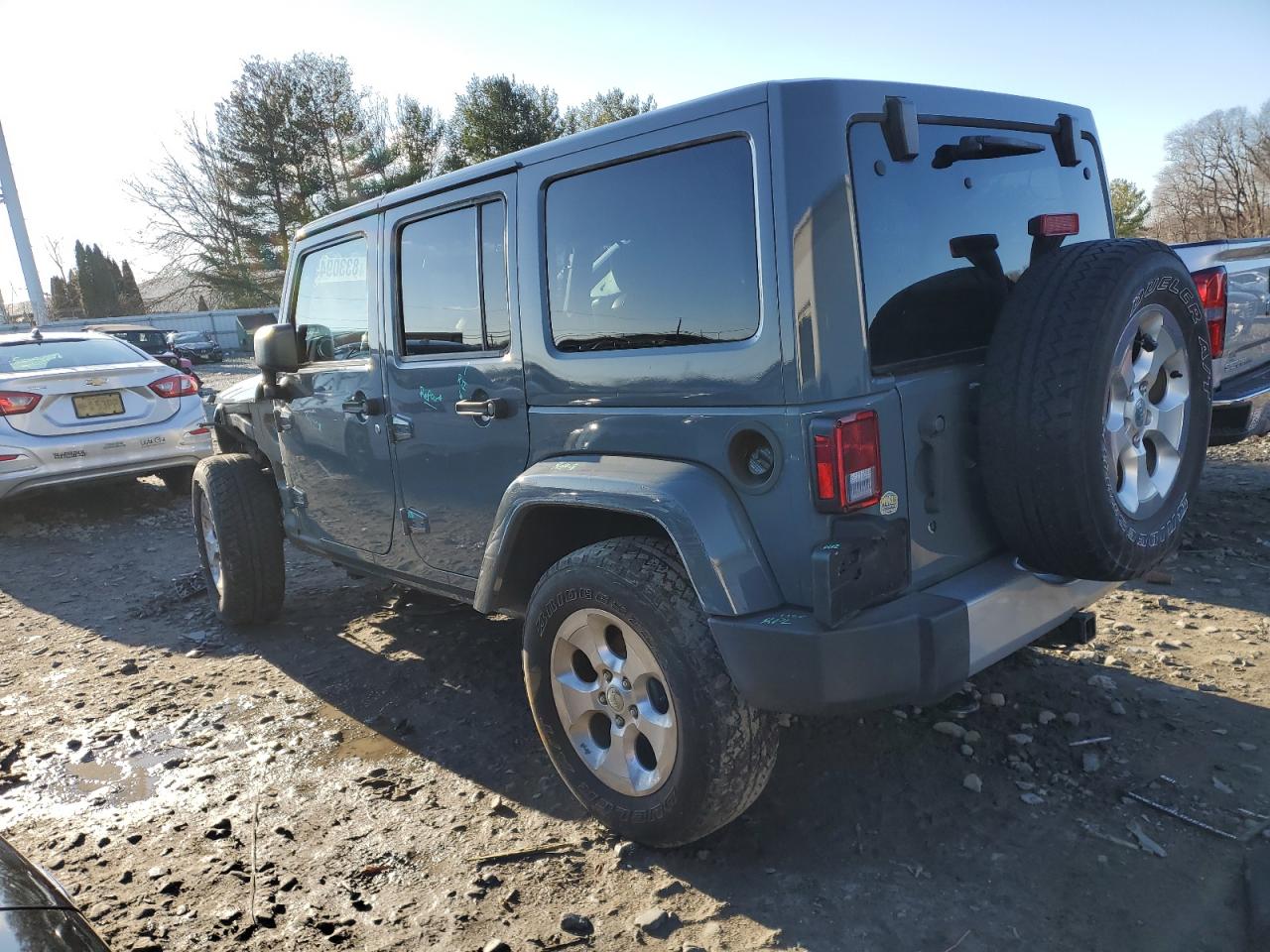 1C4HJWEG2FL704250 2015 JEEP WRANGLER - Image 2