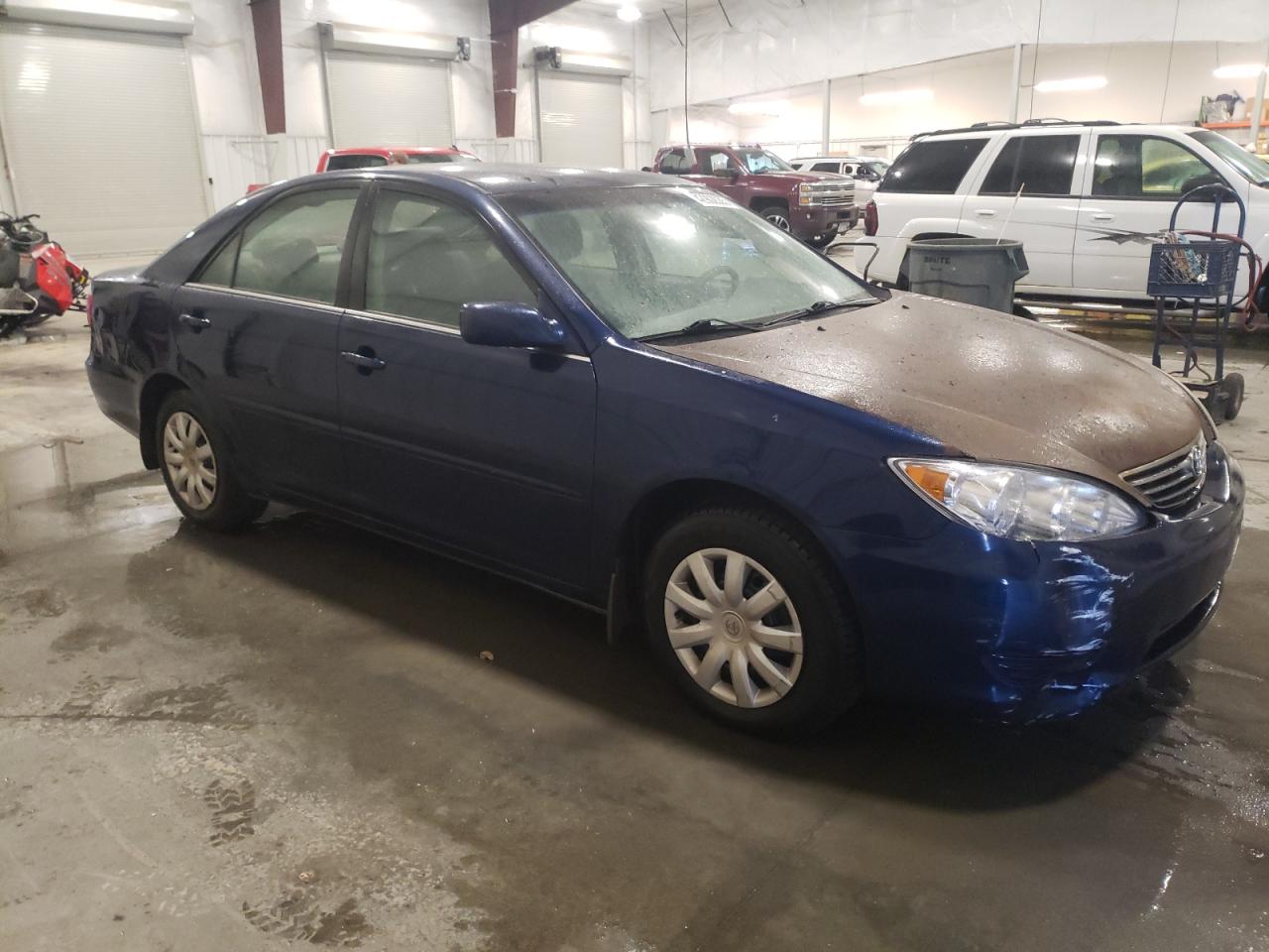 2005 Toyota Camry - Image 4