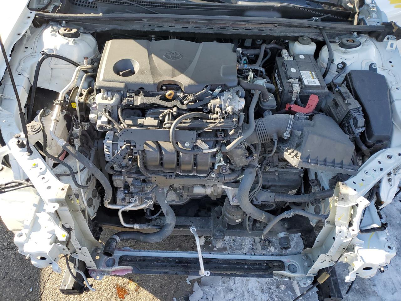 2021 Toyota Camry - Image 11