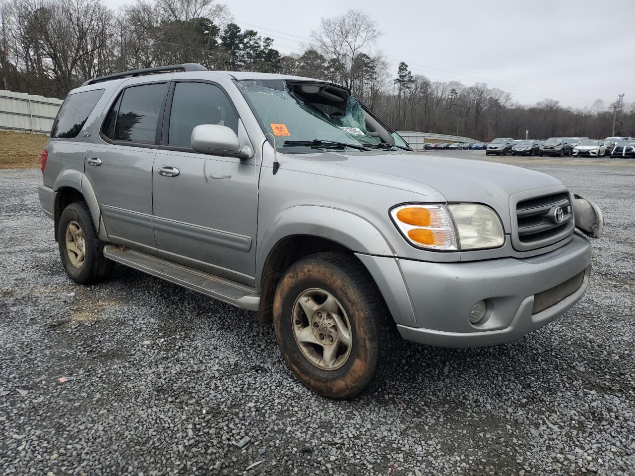 2003 Toyota Sequoia - Image 4