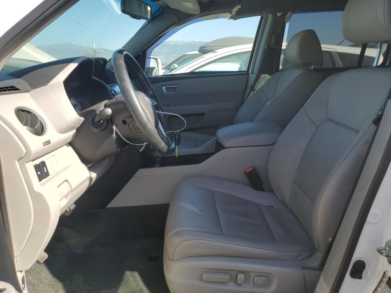 2014 Honda Pilot - Image 7