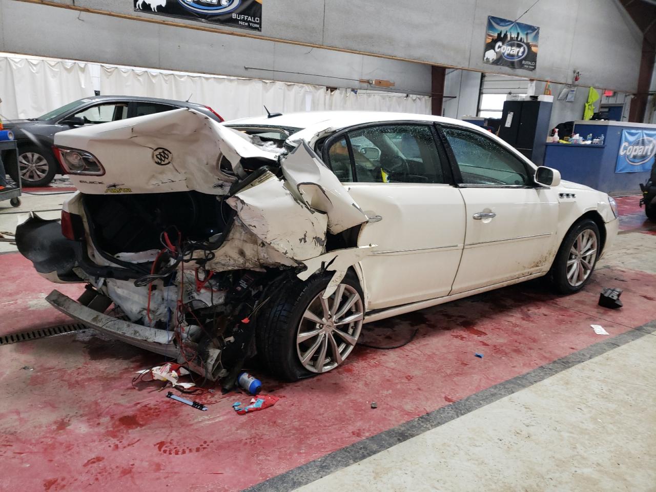2008 Buick Lucerne - Image 3