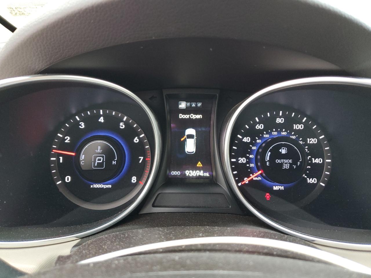 2013 Hyundai Santa Fe - Image 9