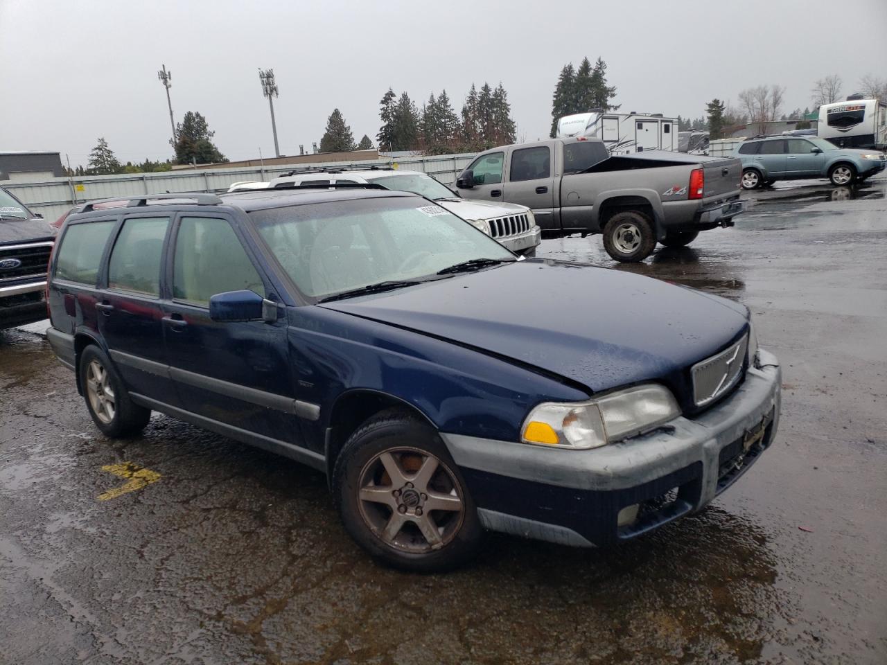 1998 Volvo V70 - Image 4