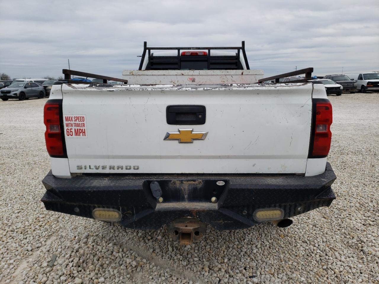2015 Chevrolet Silverado - Image 6