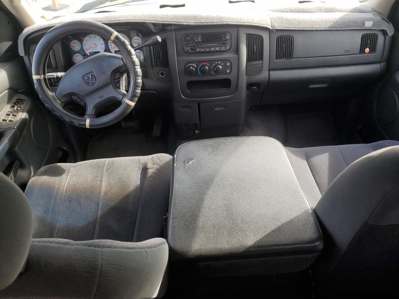 2002 Dodge RAM - Image 8
