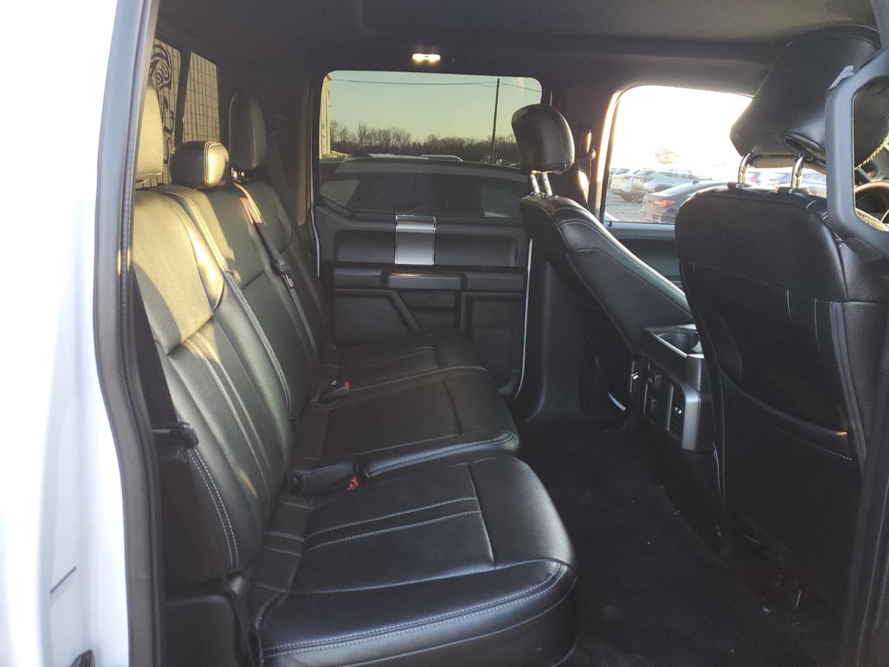 2016 Ford F-150 - Image 10