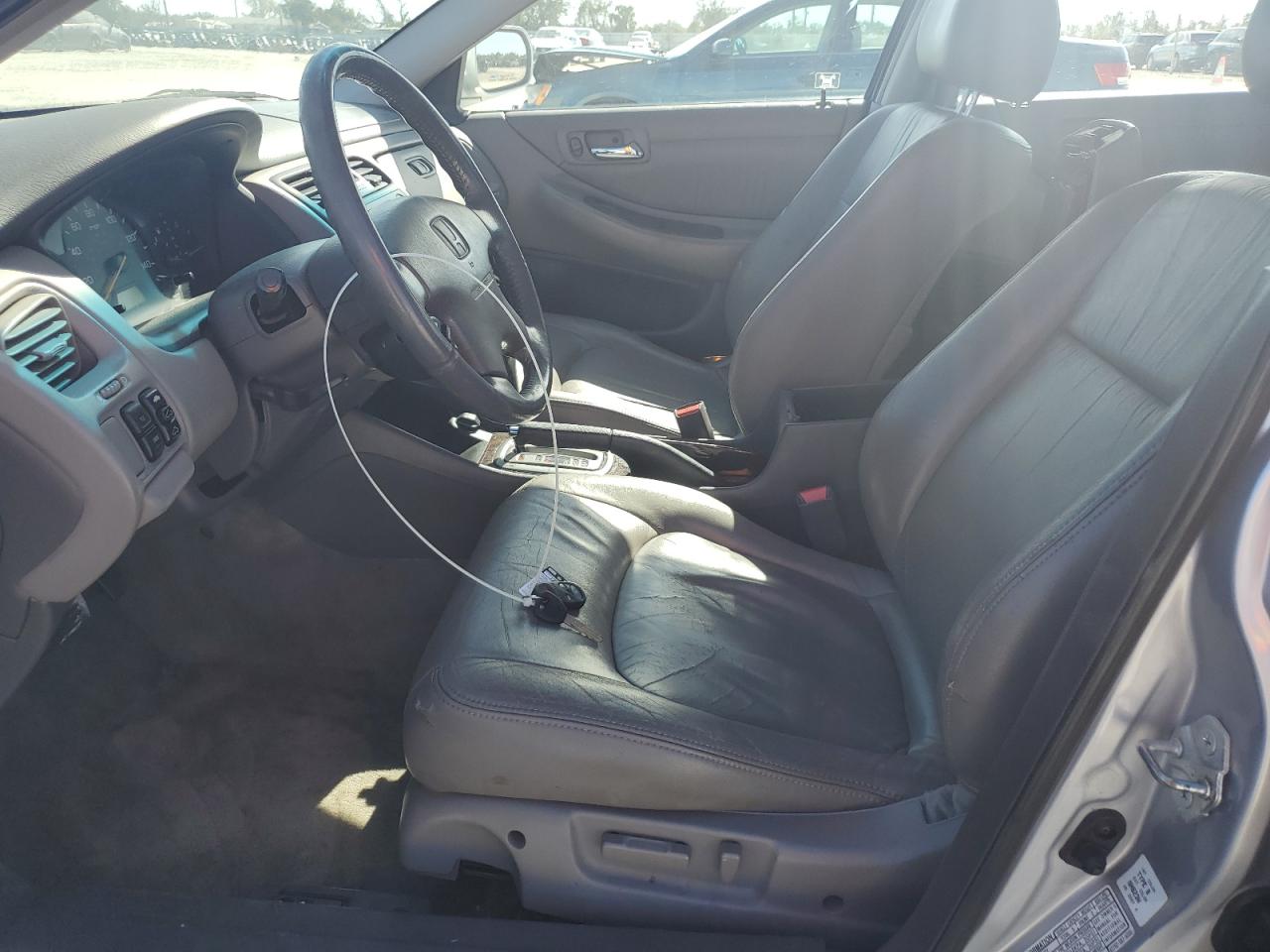 2002 Honda Accord - Image 7