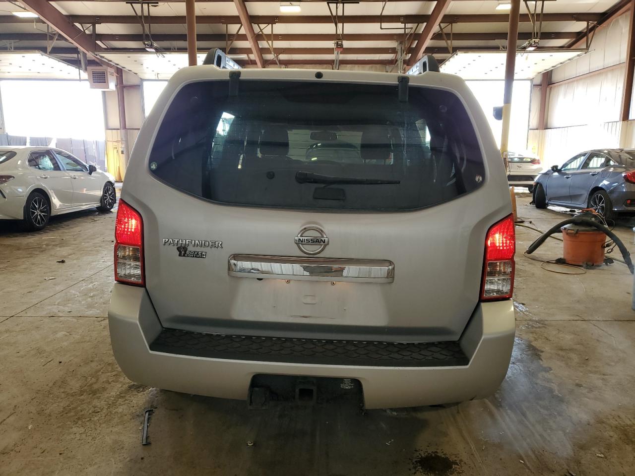 2012 Nissan Pathfinder - Image 6