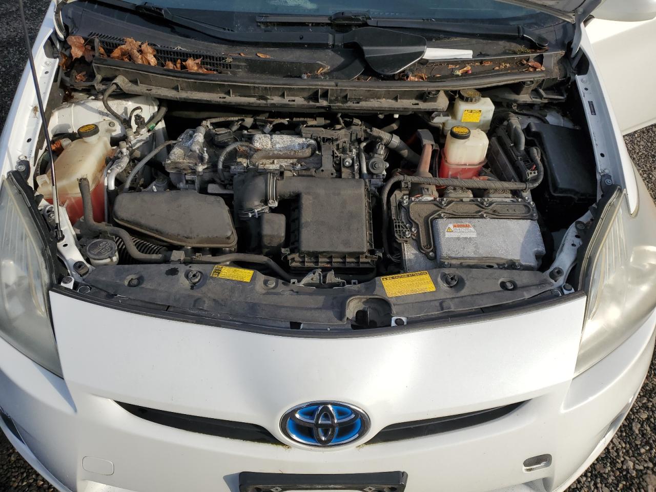 2010 Toyota Prius - Image 11