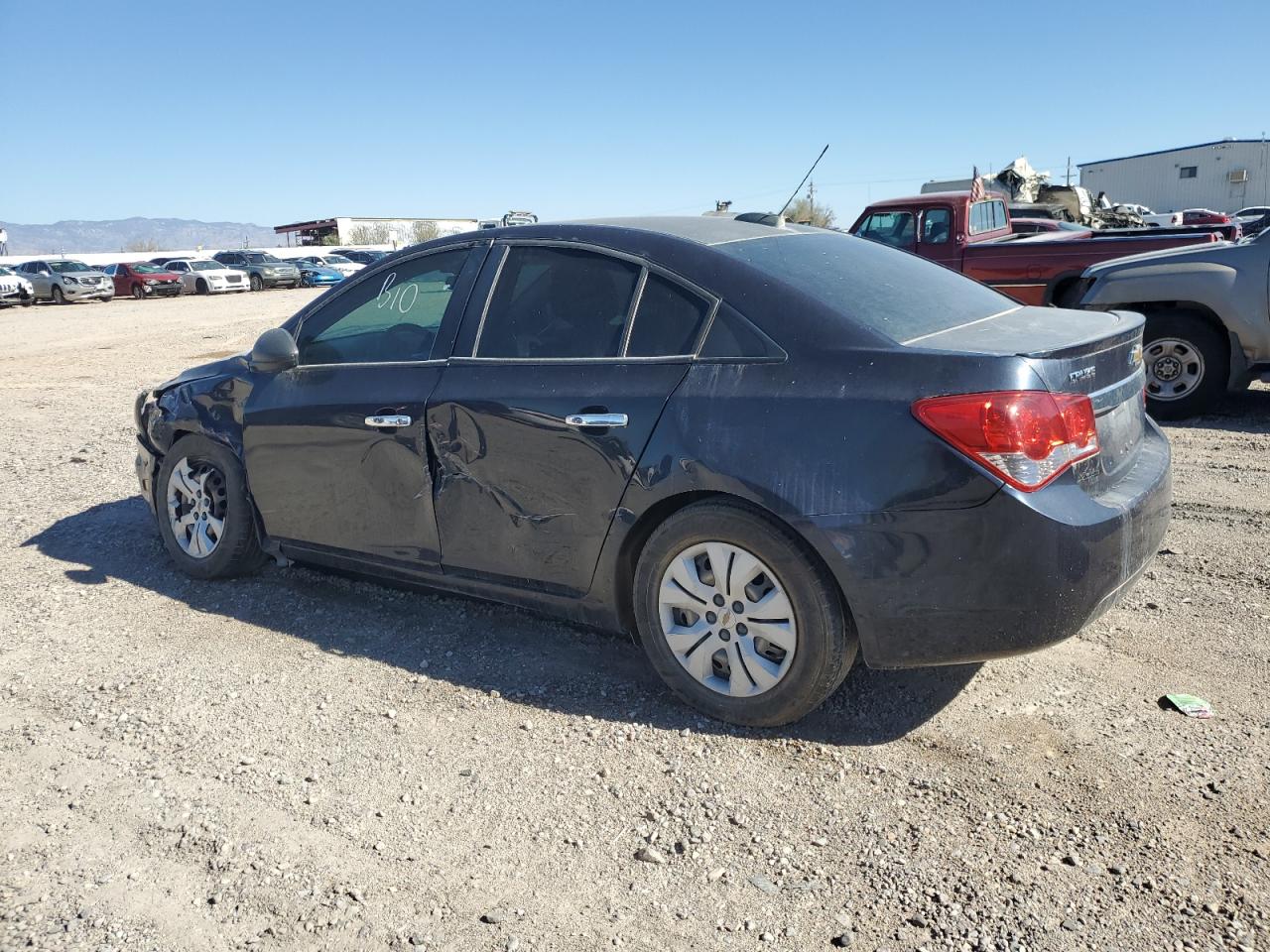 2015 Chevrolet Cruze - Image 2