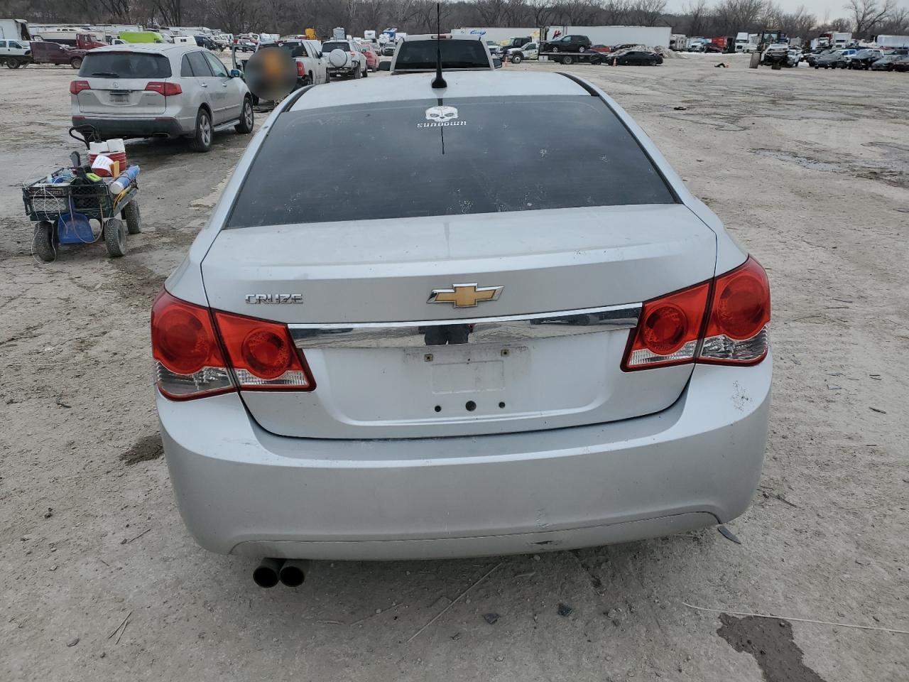 2011 Chevrolet Cruze - Image 6