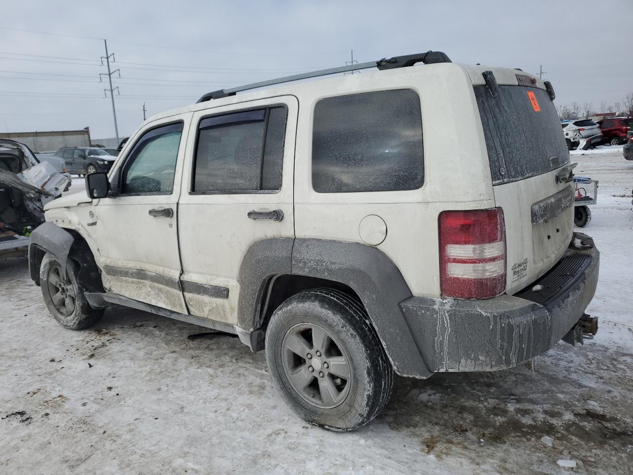 2010 Jeep Liberty (North America) - Image 2