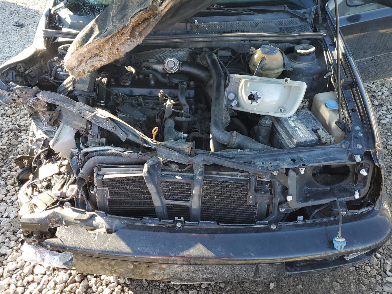 1998 Volkswagen Jetta - Image 11