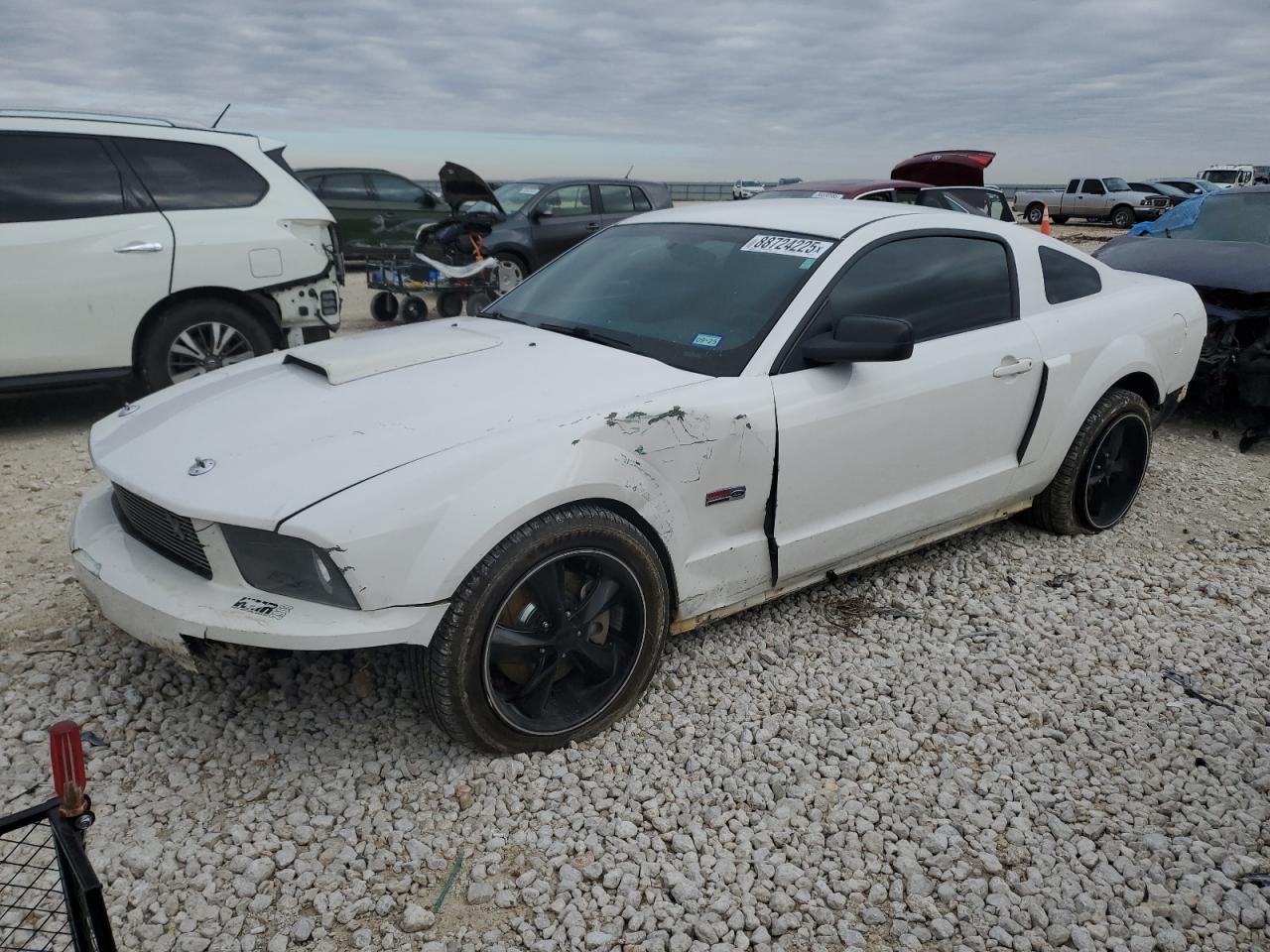 2007 Ford Mustang - Image 1