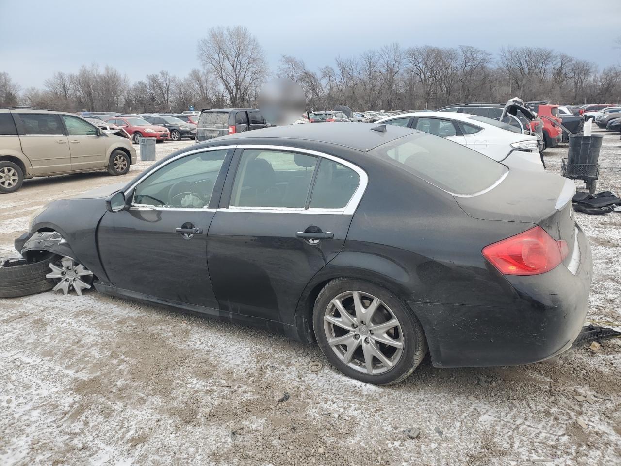 2013 Infiniti G - Image 2