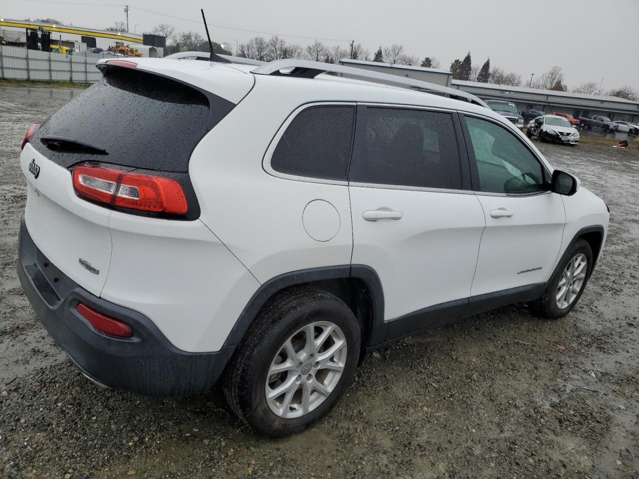 2016 Jeep Grand Cherokee - Image 3