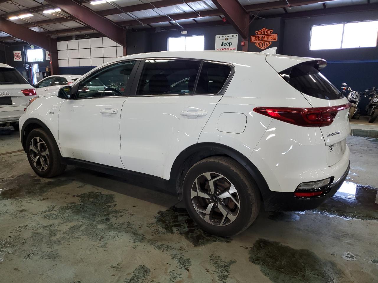 2021 Kia Sportage - Image 2